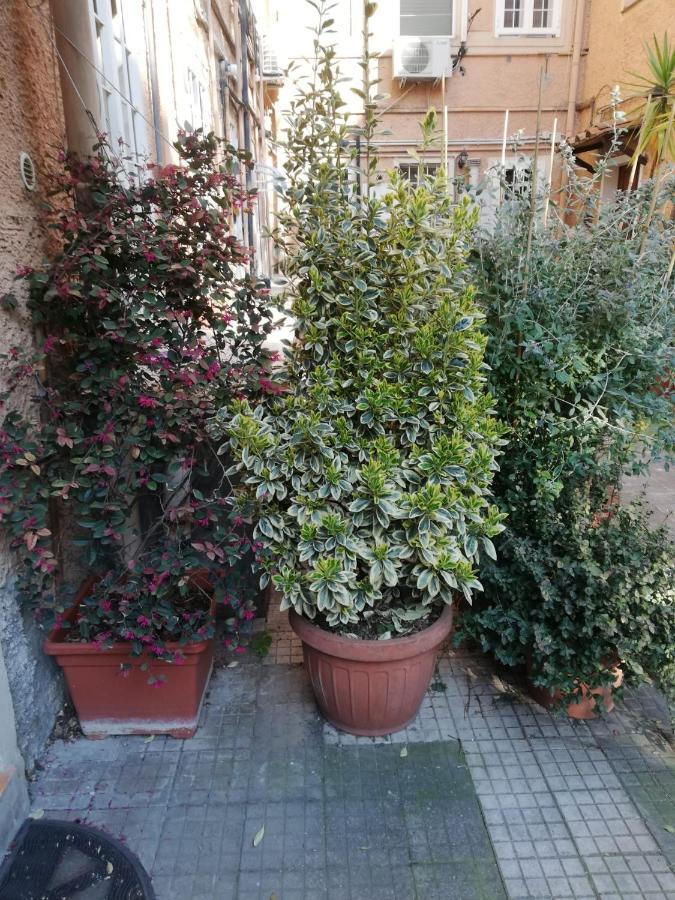 Tra Gianicolo E Trastevere Roma Eksteriør bilde